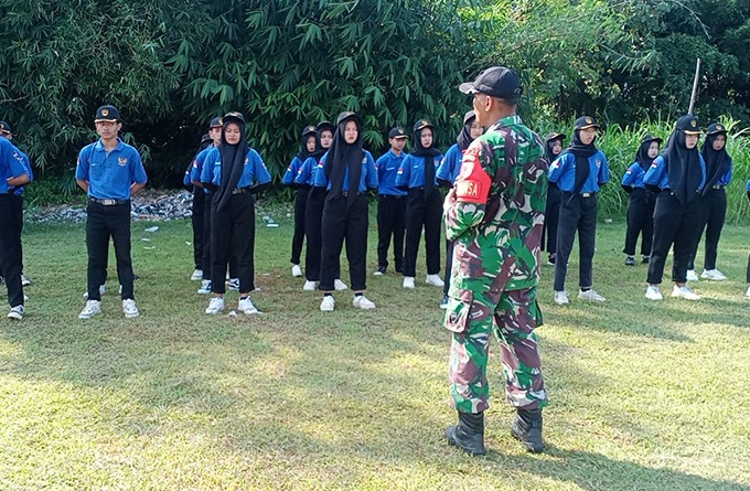 TNI Nyalakan Semangat Nasionalisme Generasi Muda di Trenggalek