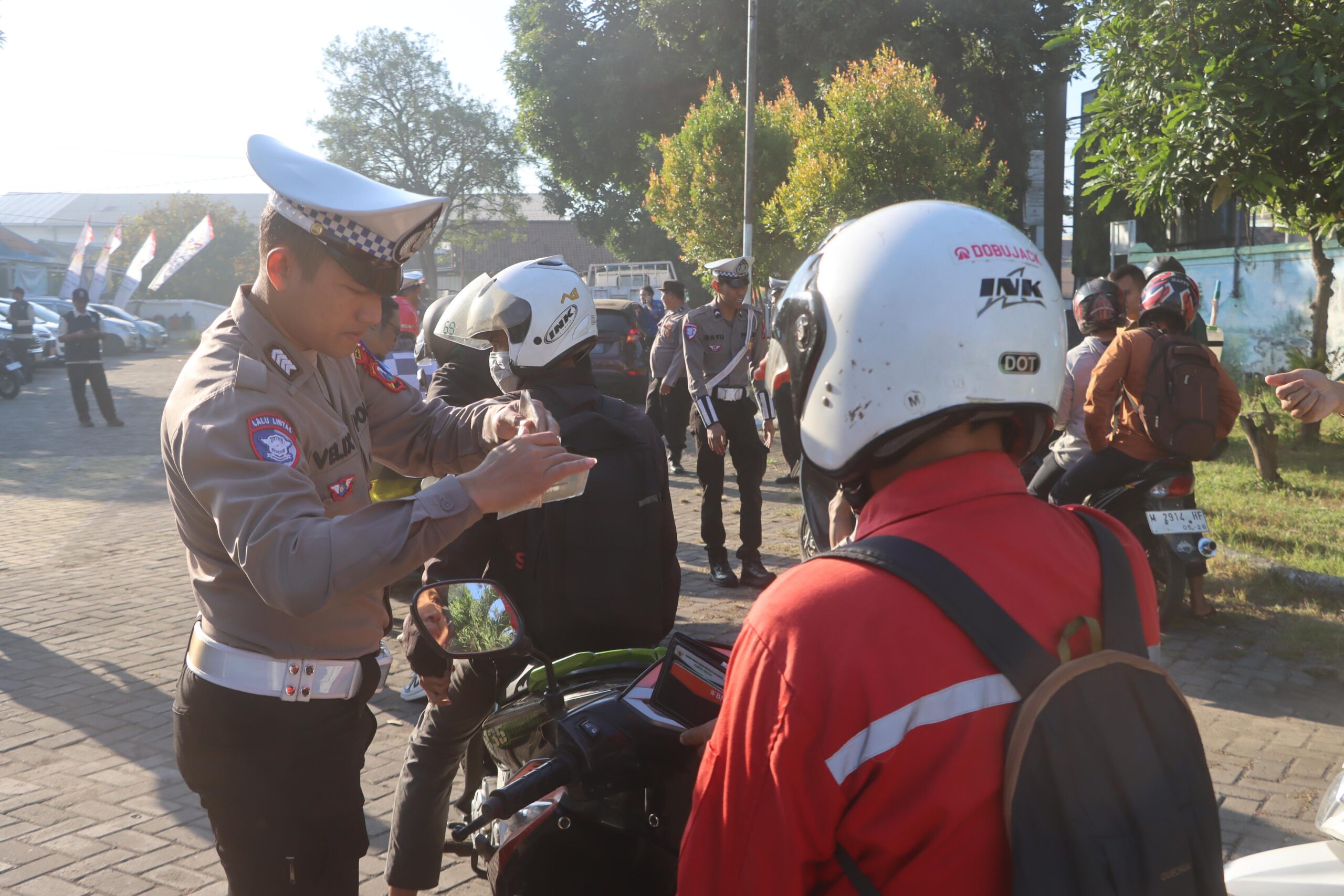Polres Probolinggo Gunakan ETLE Statis dan Mobile Untuk Penindakan Pelanggar Lalin di Operasi Patuh 2025