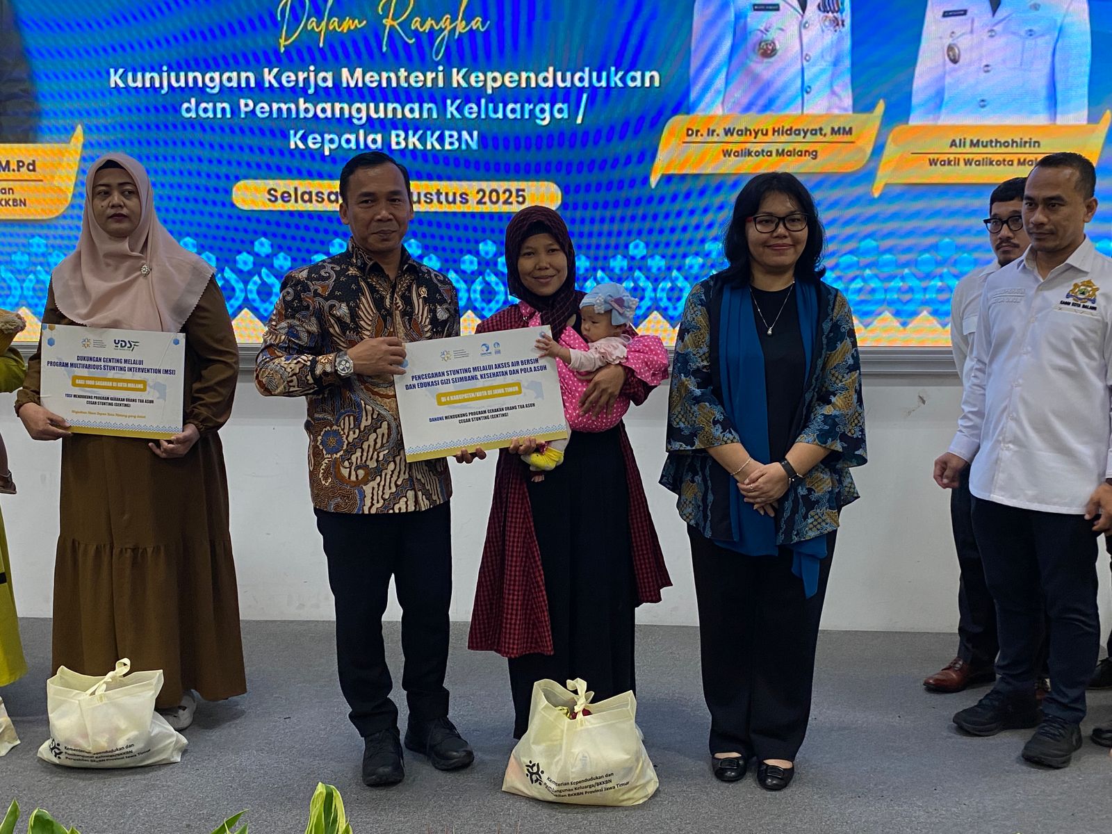 Menteri Wihaji Dorong Optimalisasi Program TAMASYA dan Gerakan Orang Tua Asuh Cegah Stunting
