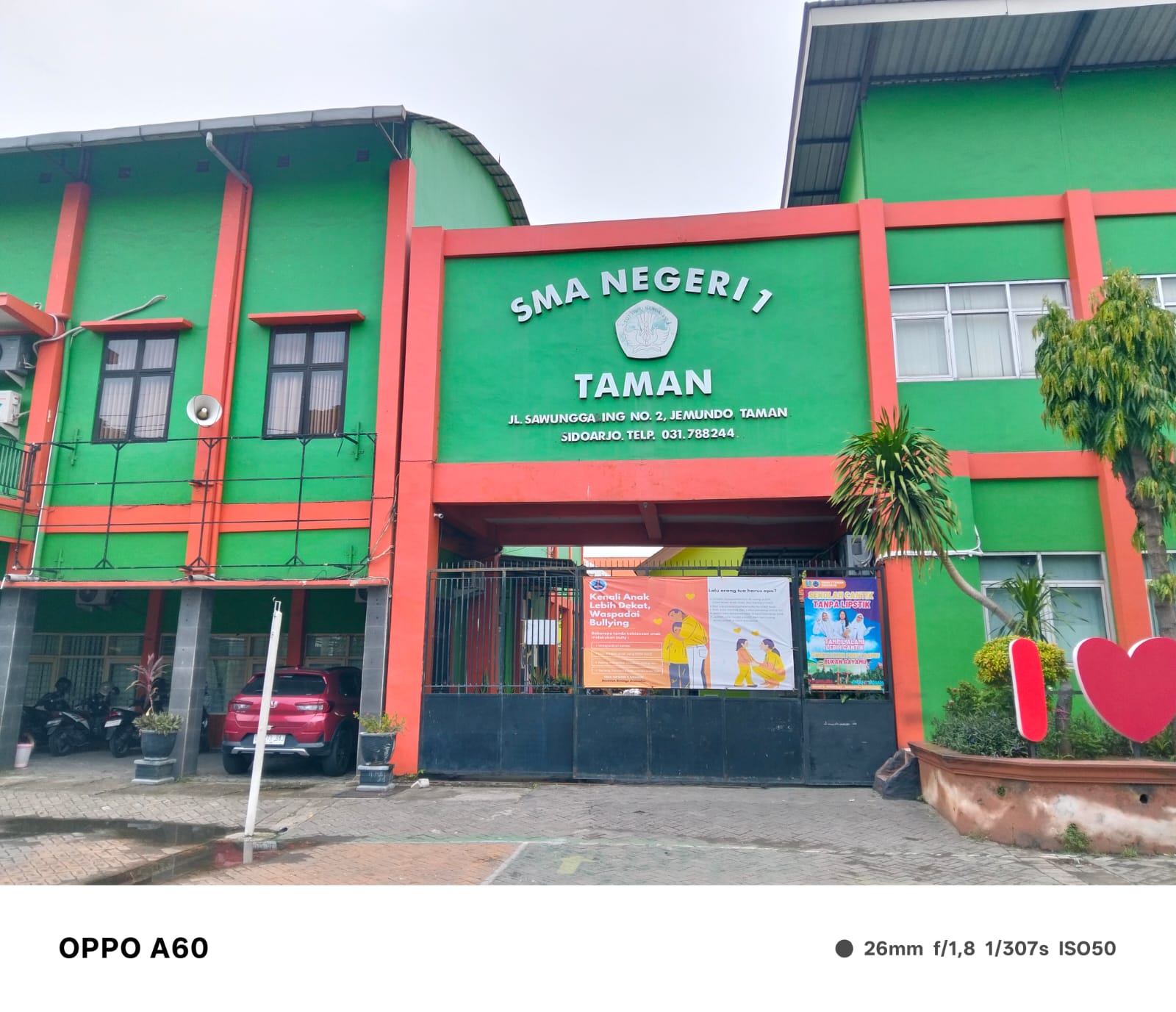 Anak Dibuang Setelah Diterima — Orang Tua Menangis Mencari Keadilan: Skandal Pendidikan Di Sman 1 Taman Sidoarjo