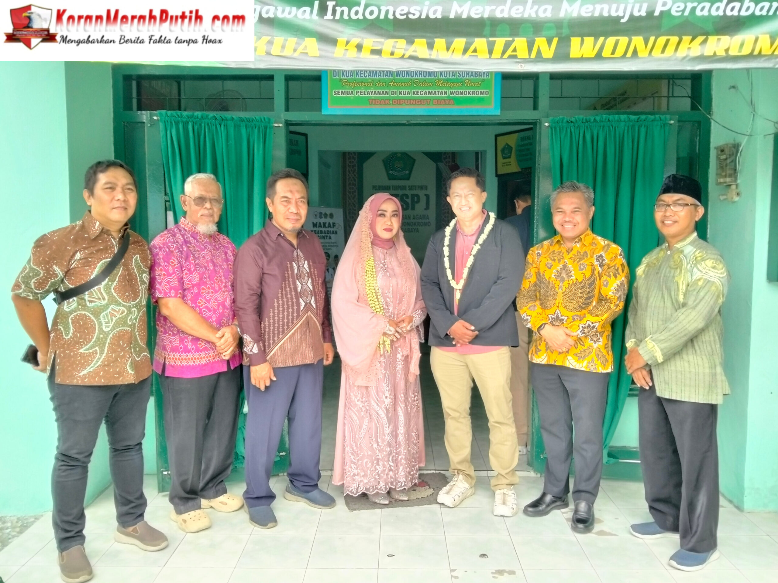 Akad Nikah Rey–Dewi Hadirkan Kehangatan: Surabaya Menyaksikan Cinta yang Tumbuh Dalam Kesederhanaan